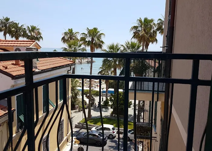 Cairoli - Homezon Diano Marina